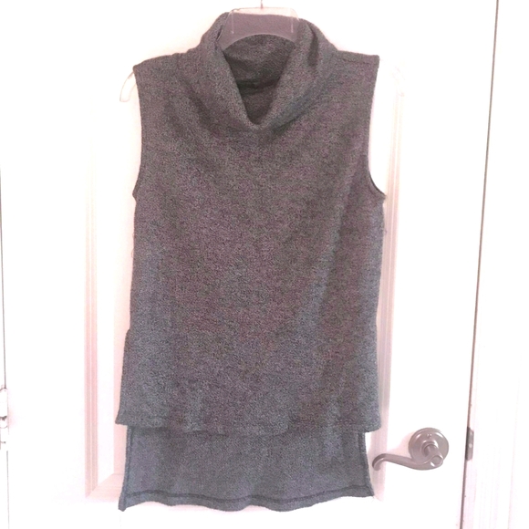 Poof♡♡ Sleeveless High-Low Turtleneck Sweater Gray - Picture 1 of 5